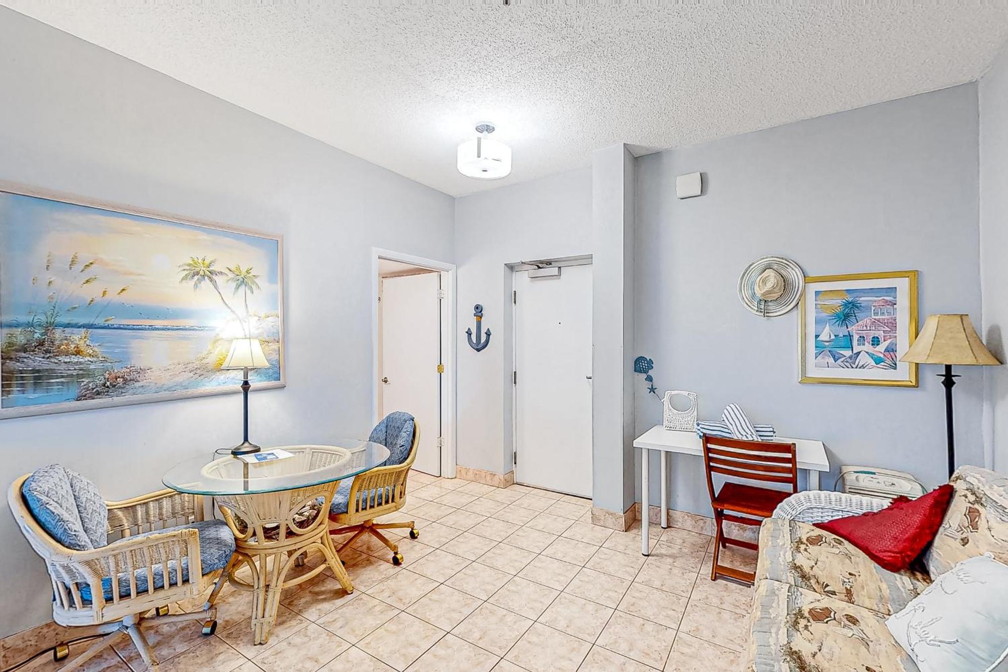 Harbour Apartment *