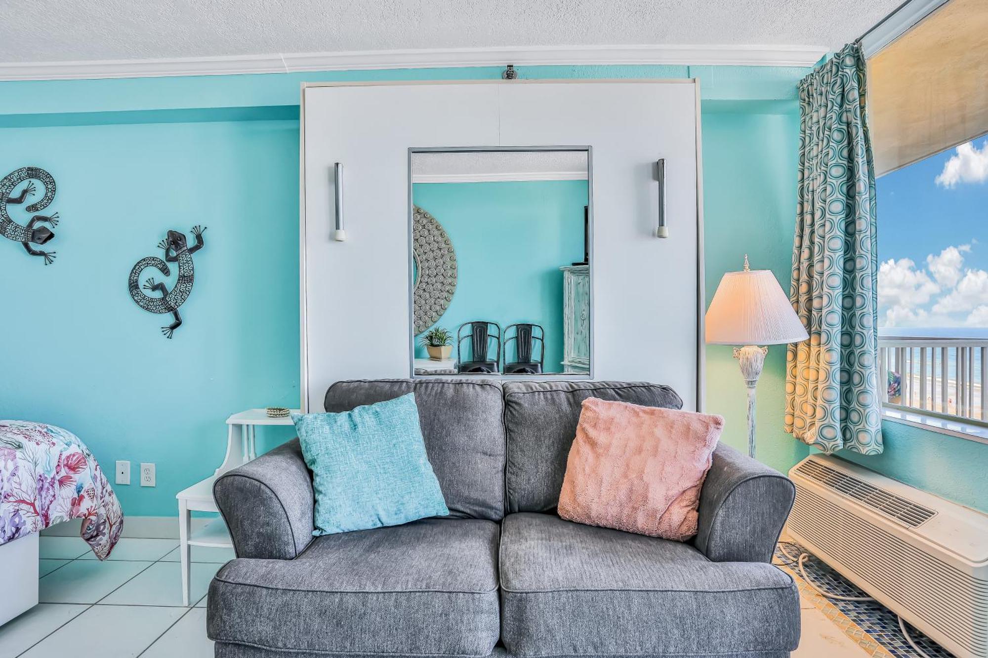 Harbour Apartment *